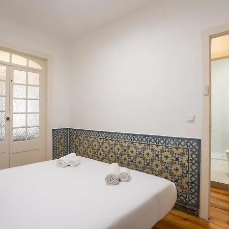 شقة Hip & Renovated T.m. Flat In Bairro Alto Lisboa