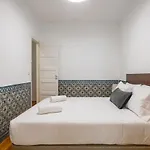 Hip & Renovated T.m. Flat In Bairro Alto Apartman *
